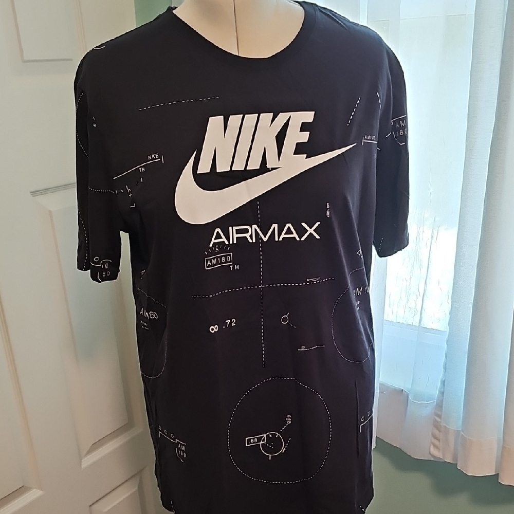 Mens Nike Air Max Graphic Black T-shirt Size XL